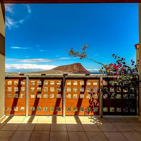 아파트 Family Duplex With Ocean View 2 *