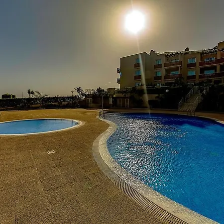 Family Duplex With Ocean View 2 Apartment Cho