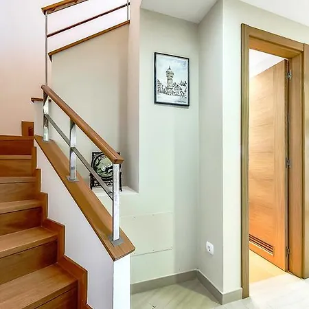 Family Duplex With Ocean View 2 Apartment Cho